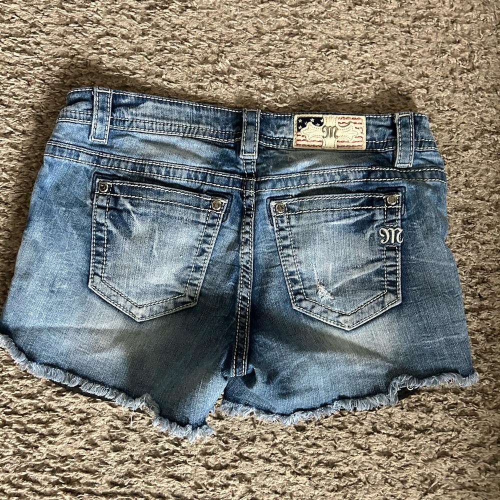 Miss me shorts 30”